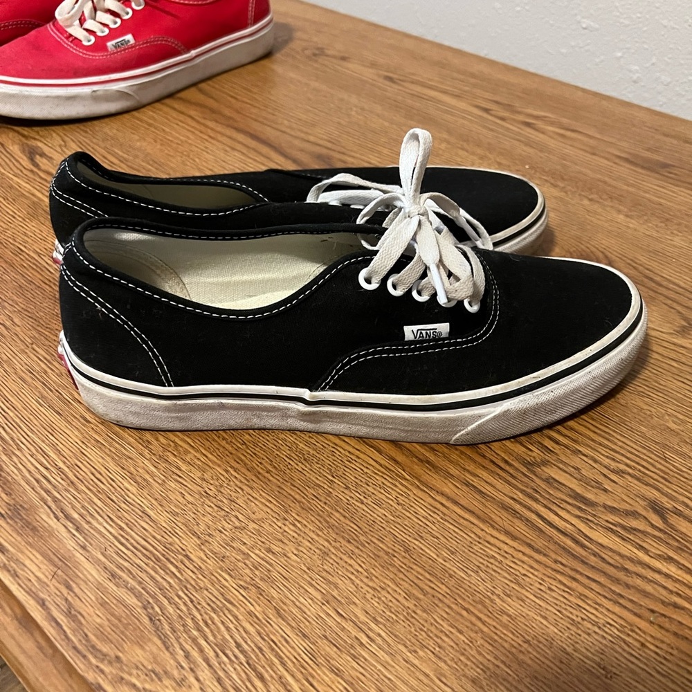 Black vans shoes size 9